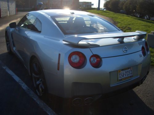 CLEAN CARFAX,NISSAN GTR PREMIUM,NAVIGATION,BOSE,HEATED SEATS, US $65,000.00, image 3