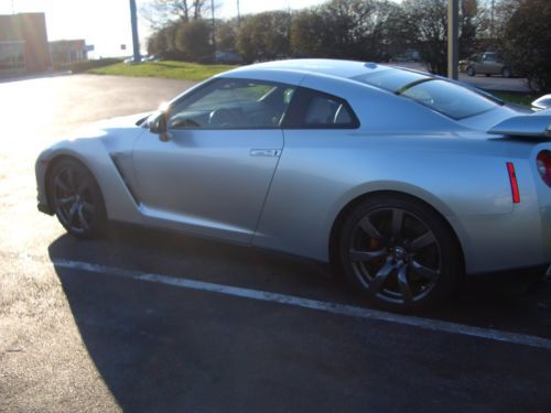 CLEAN CARFAX,NISSAN GTR PREMIUM,NAVIGATION,BOSE,HEATED SEATS, US $65,000.00, image 5