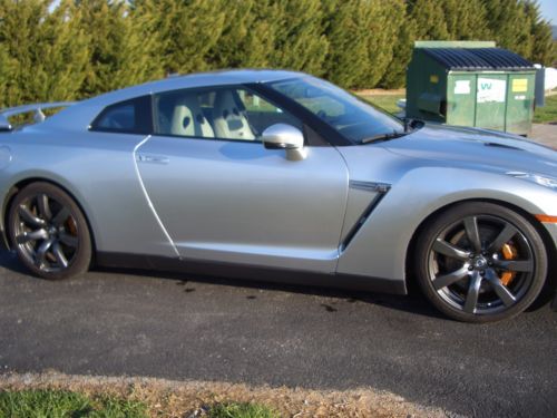 CLEAN CARFAX,NISSAN GTR PREMIUM,NAVIGATION,BOSE,HEATED SEATS, US $65,000.00, image 7