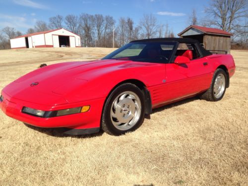 1993 chevrolet corvette base convertible 2-door 5.7l