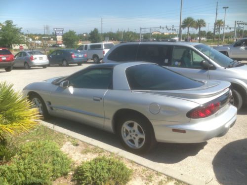 2000 pontiac firebird base coupe 2-door 3.8l