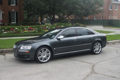 2007 audi s8 sedan 4-door 5.2l