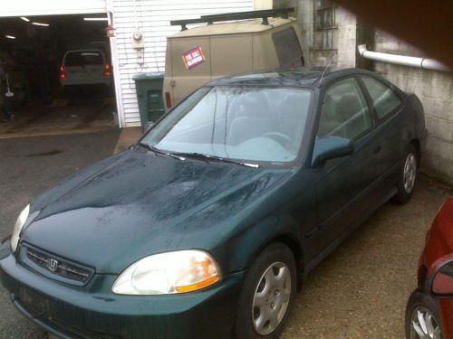 1998 honda civic ex 2 door, 4cyl, sunroof, 1 owner