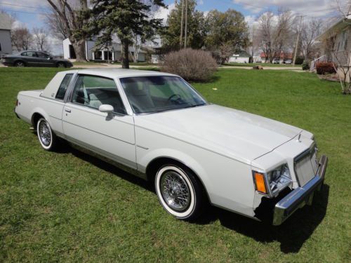 1982 Buick Regal 32,000 actual miles, image 2