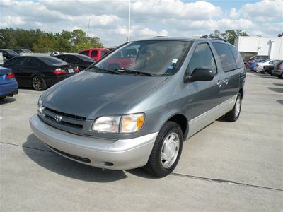 2000 toyota sienna xle minivan...**one owner** high miles/low $$ export ok  *fl