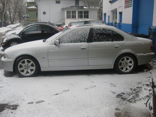 2003 bmw 525i m-sport pkg very clean fully loaded very low miles