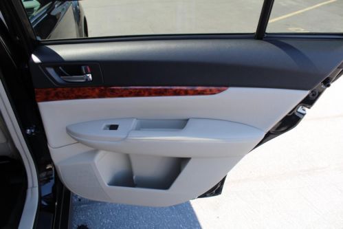 12 Outback 2.5L Black & Tan Heated Leather Power Seats CD MP3 Spoiler Hatchback, US $21,801.00, image 20