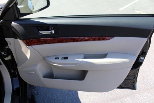 12 Outback 2.5L Black & Tan Heated Leather Power Seats CD MP3 Spoiler Hatchback, US $21,801.00, image 23