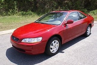 2000 honda accord ex 2 dr coupe,5 spd trans new clutch a/c runs great no reserve