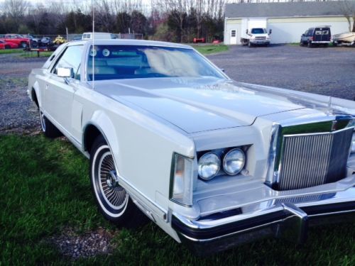 1977 lincoln continental base hardtop 2-door 7.5l