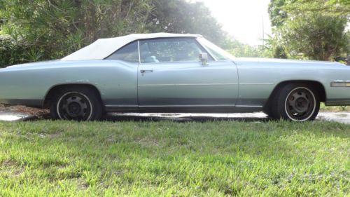 Cadillac el dorado convertable 1976