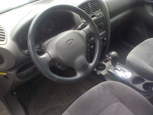 CLEAN   HYHUNDAI  SANTA  FE  GREY, US $3,100.00, image 4