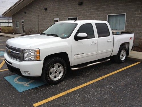 *** 2010 chevrolet silverado 1500 ltz crew cab pickup 4-door 5.3l ***  (lt)  z71