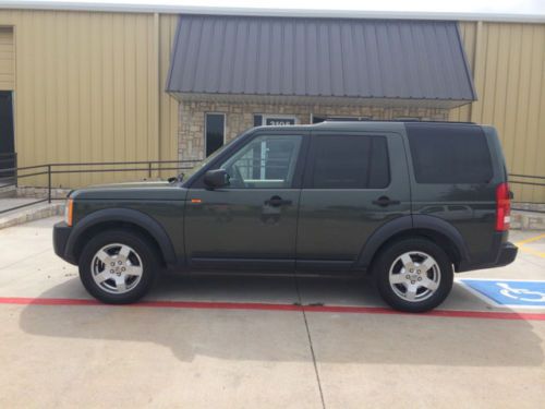 Land-rover lr3 strong nice looking vehicle thats in great condition.