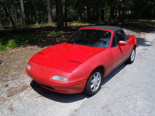 1990 miata, runs and drives, ac cold, needs some tlc, priced cheap