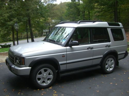 2004 land rover discovery / great shape!