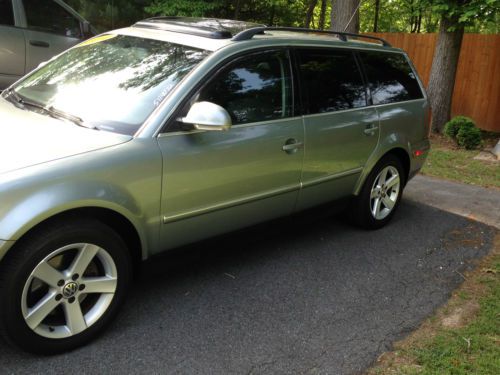 2004 volkswagen passat glx wagon 4-door 2.8l clear carfax one owner