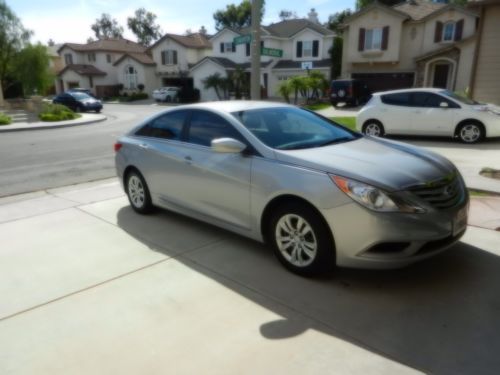 2012 hyundai sonata se sedan 4-door 2.4l