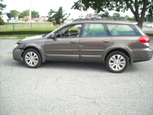 Subaru outback l.l.bean 4 door wagon bronze 6 cyl . 5a all wheel drive , 3.0l .