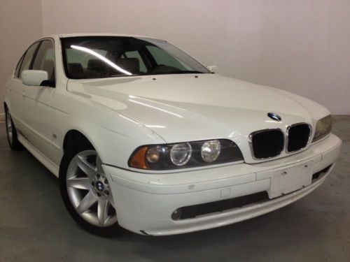 2003 bmw **beautiful color/sport pkg**