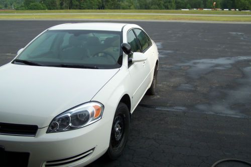 2008 Chevrolet Chevy Impala - Surplus Sale - NO RESERVE - White, image 3
