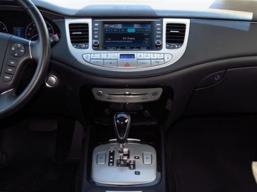 2012 hyundai genesis 3.8