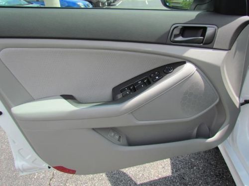 2015 Kia LX, US $24,545.00, image 21