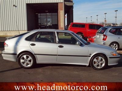 2002 saab 9-3 se 4 dr hatchback manual gas 2.0l l4 sfi   16v turbo silver