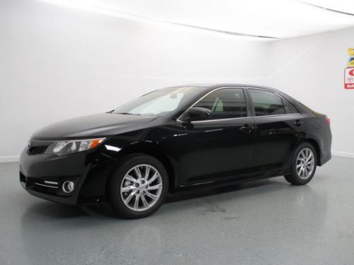 2014 toyota camry se