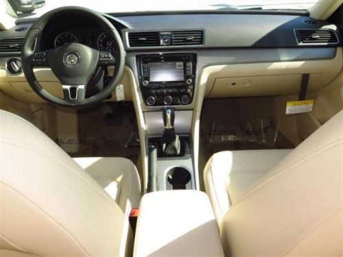 2014 volkswagen passat 1.8t se