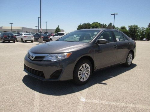 2014 toyota camry l