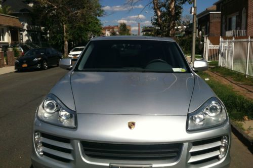 2009 porsche cayenne s sport utility 4-door 4.8l