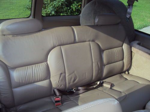 1995 GMC K2500 4X4 Suburban SLT Sport Utility 4-Door 6.5L - DIESEL -, image 17