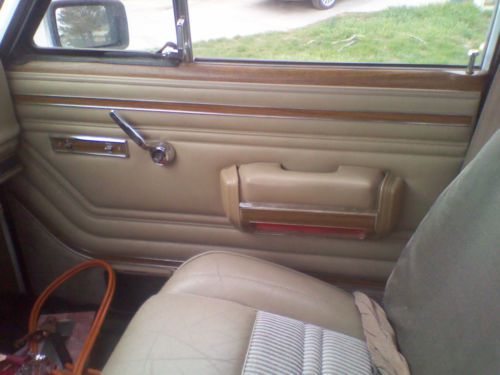 1991 Jeep Grand Wagoneer, image 8