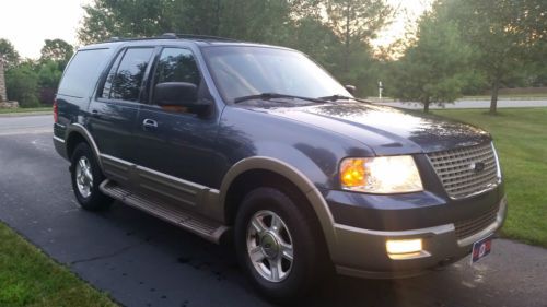 2004 expedition - eddie bauer - awd - 4wd - dvd player - great for a family....