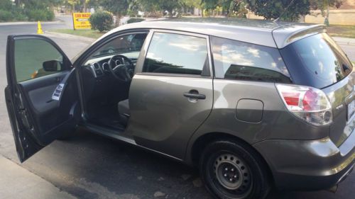2006 toyota matrix base wagon 4-door 1.8l