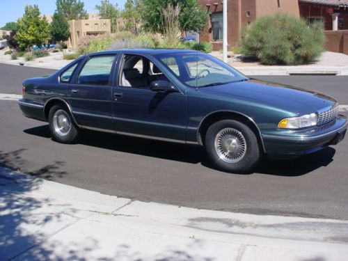 1996 chevrolet caprice classic 4-door sedan