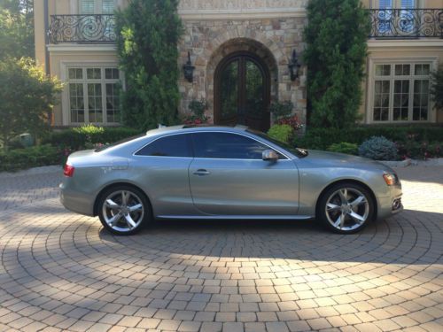 2011 audi a5 quattro base coupe 2-door 2.0l