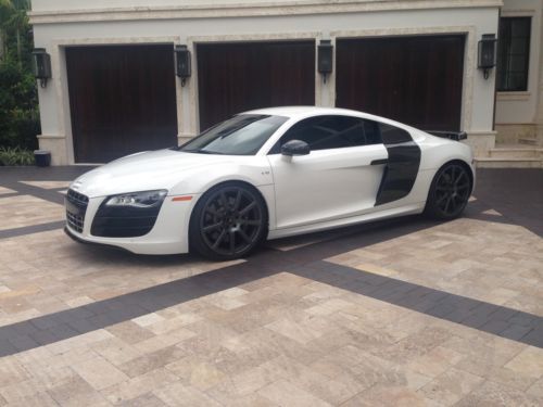 2011 audi r8  ***5.2 v10 quattro***   mtm wheels + stasis touring upgrade