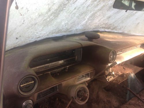 1959 CADILLAC 4 PARTS CARS. LOOK CALL WITH QUESTIONS, image 7