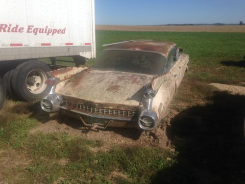 1959 CADILLAC 4 PARTS CARS. LOOK CALL WITH QUESTIONS, image 16