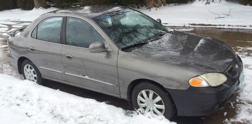 2000 hyundai elantra gls sedan 4-door 2.0l