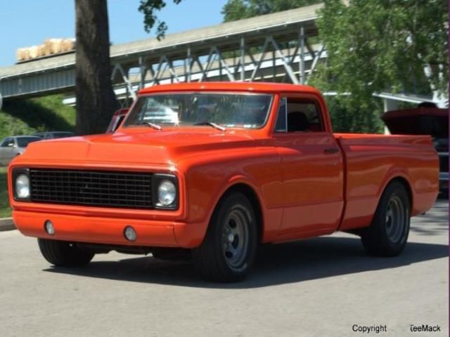 Chevrolet c-10 custom