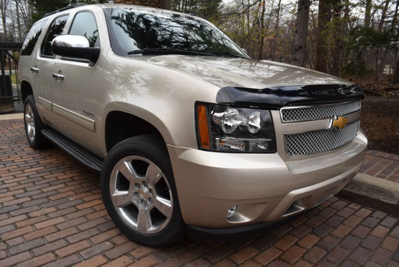 2013 chevrolet tahoe 4wd  lt-edition