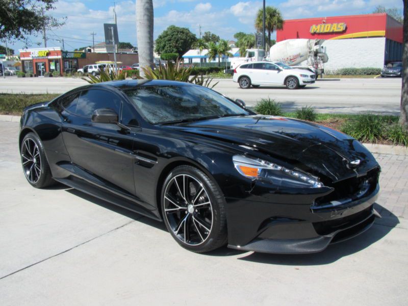 2014 aston martin vanquish coupe 2-door