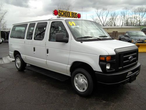 2009 ford 10 passenger window van, school bus with aisle seating