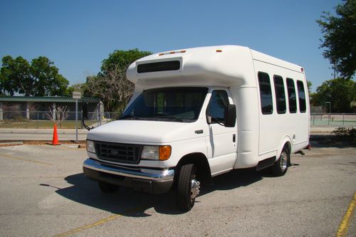 2003 ford e-350 14 passenger bus with 7.3l powerstroke diesel