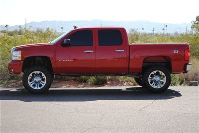 Lifted 2011 chevy silverado 1500 crew cab 4x4....lifted chevy silverado 1500