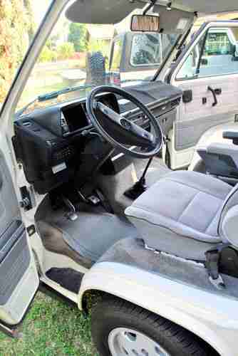 1990 VW WESTFALIA VANAGON WEEKENDER MULTIVAN, image 17