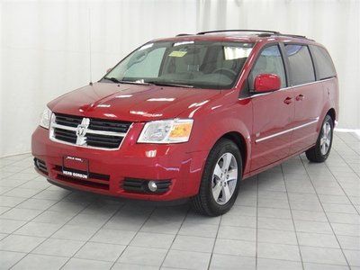 4.0 v6 25th aniv. ed.leather/sirius radio/adjust pedals/stow n go/7 passenger